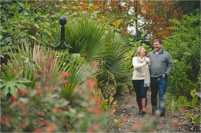 What to wear to a fall engagement session Bit of Ivory