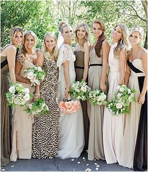 Molly Sims and her Bridesmaids