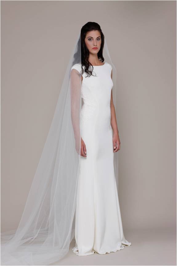 Elizabeth Stuart Cap Sleeve Sleek Wedding Dress