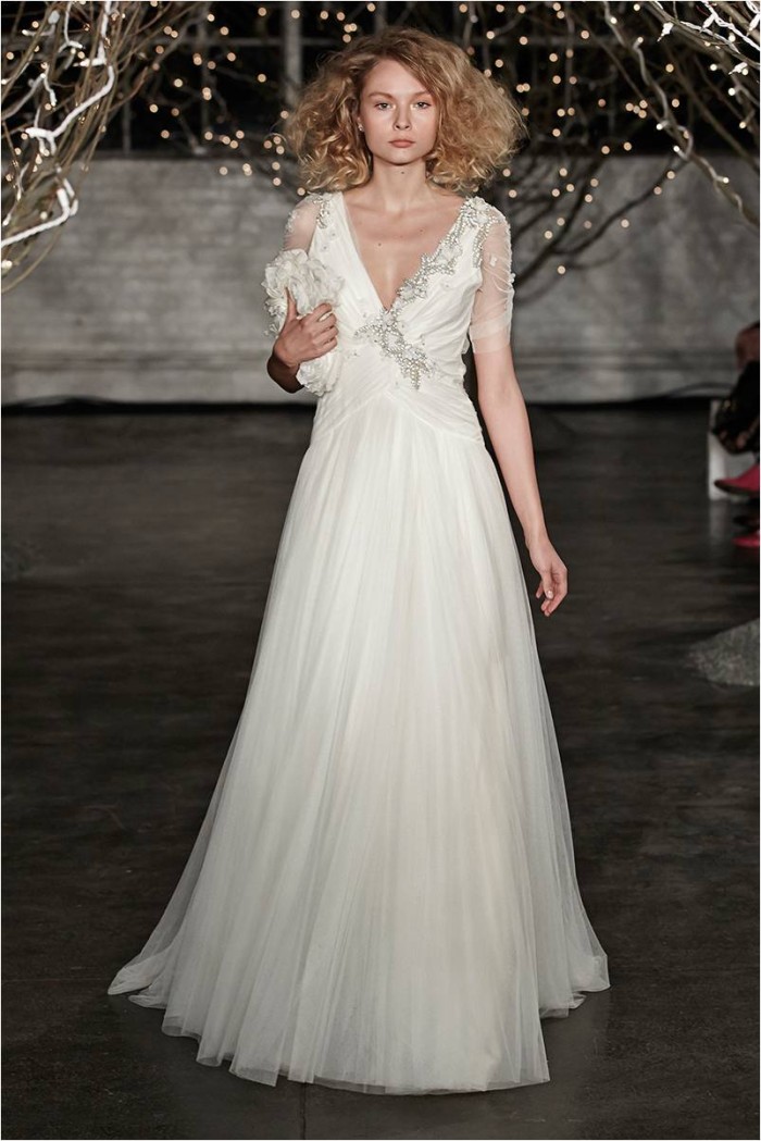 Amour by Jenny Packham