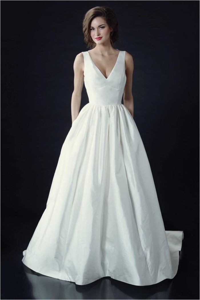 Vivienne Beau by Heidi Elnora Wedding Dresses 2014 V Neck Wedding Gown