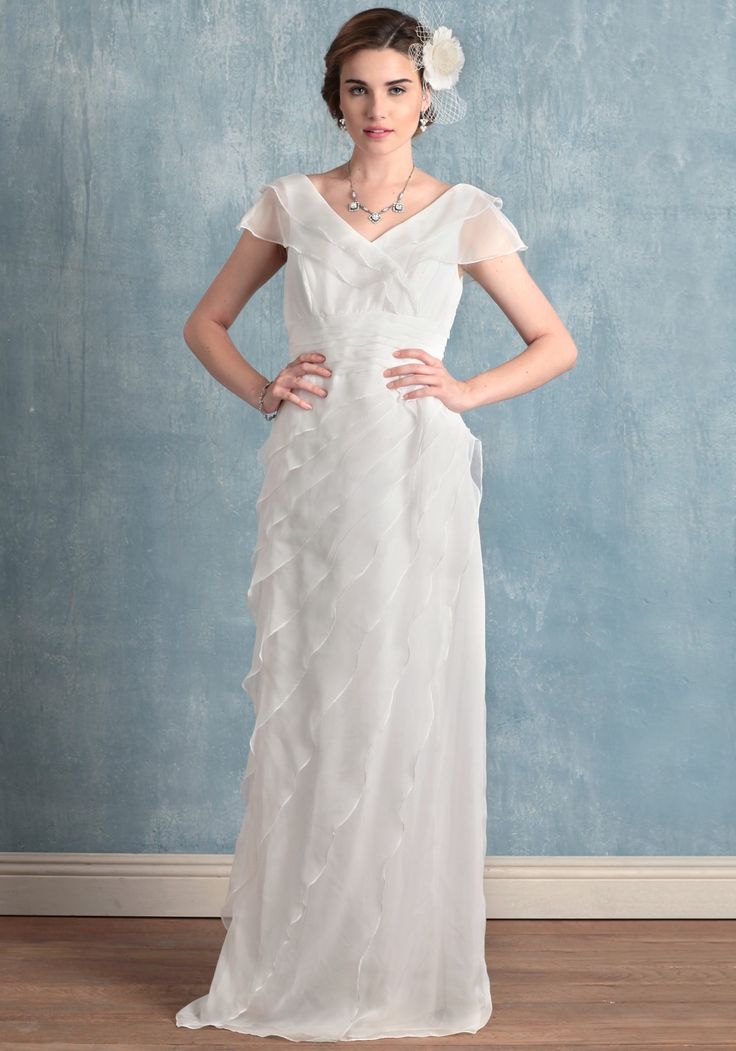 10 Wedding Dresses Under $500