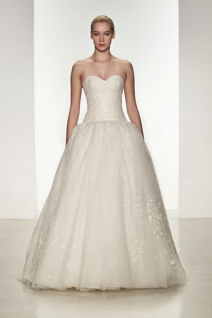 Wedding Dress : Isabella Kenneth Pool Spring 2015