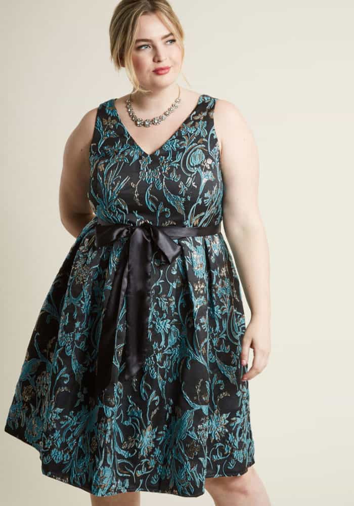 Plus size jacquard party dress