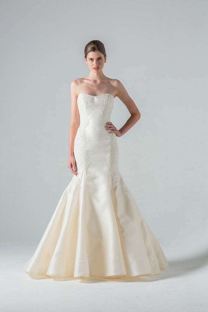 Designer bridal gowns by Anne Barge 'Villette'