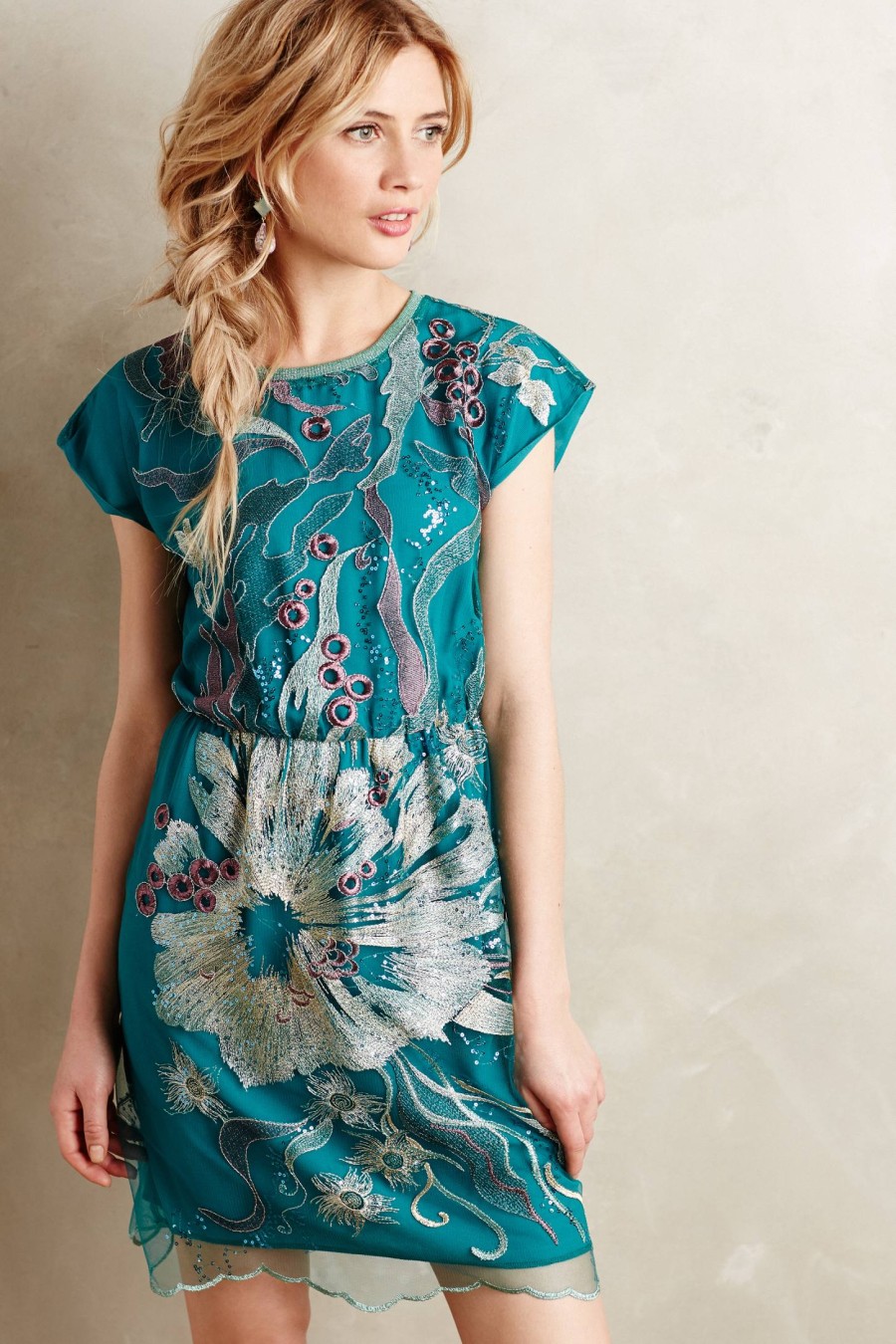 what do you wear to a june wedding