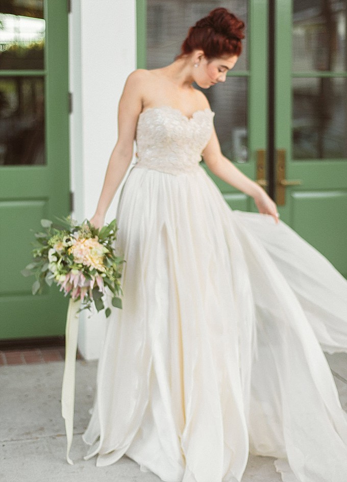 Modern Trousseau wedding dress | Kelly Sauer Photography