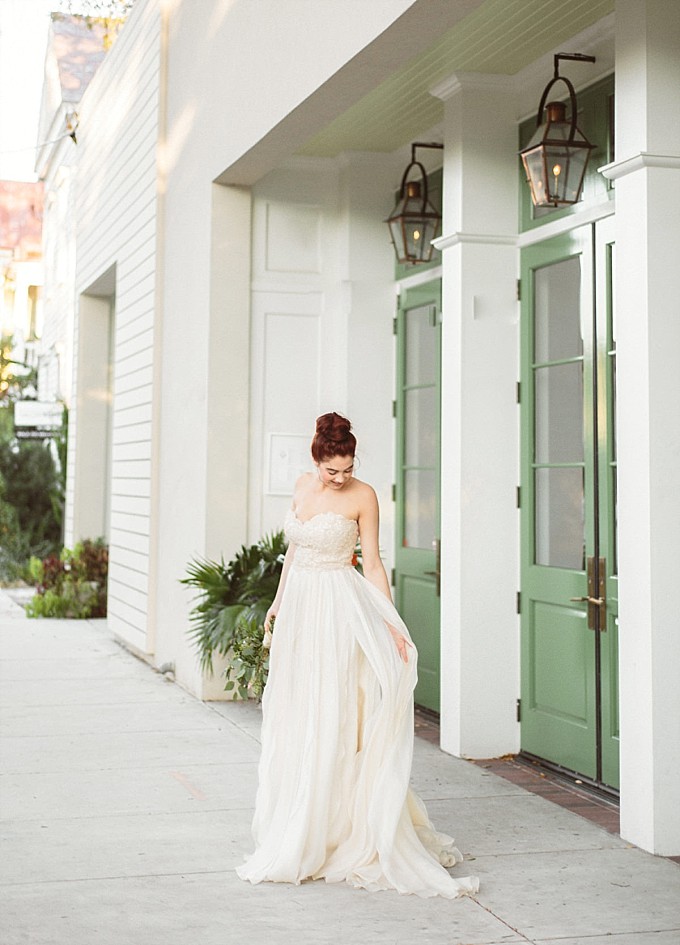 Bride wearing a Modern Trousseau wedding dress | Kelly Sauer Photography