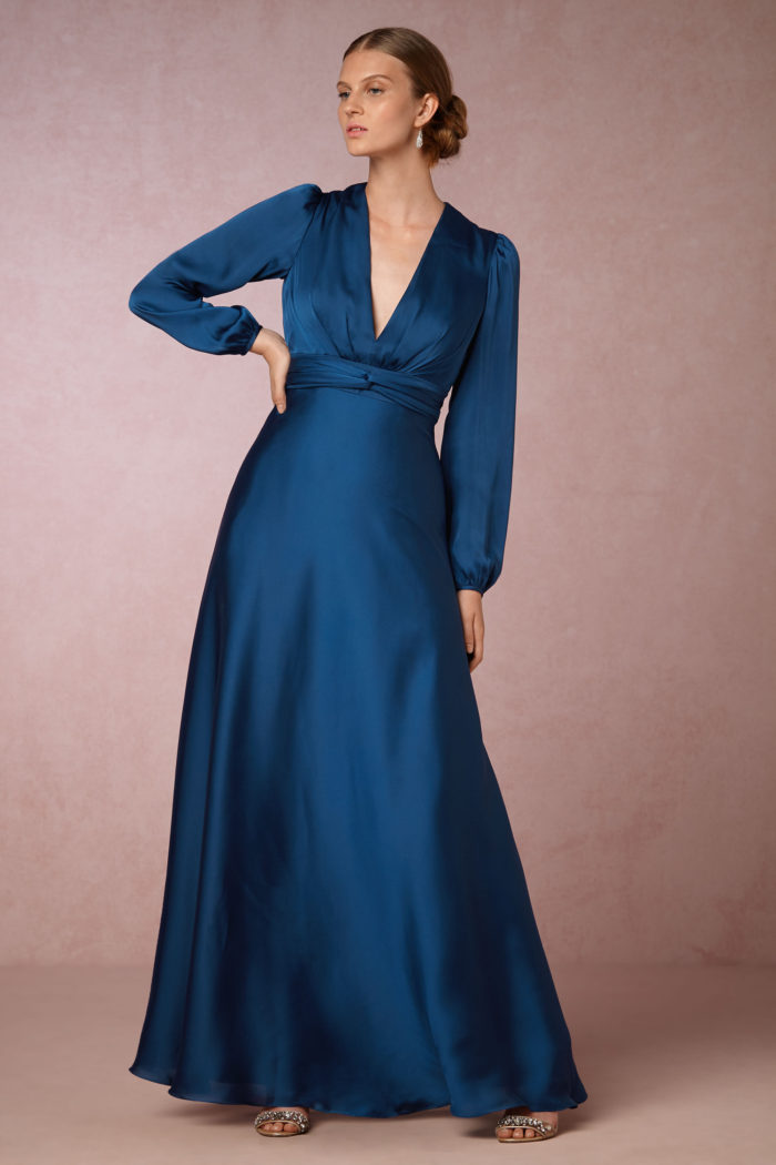 Autumn wedding guest dress idea | Beautiful blue long sleeve maxi dress