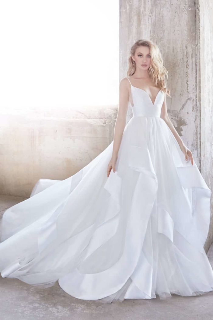 New Wedding Dresses by Hayley Paige for Spring 2018 Dress for the Wedding
