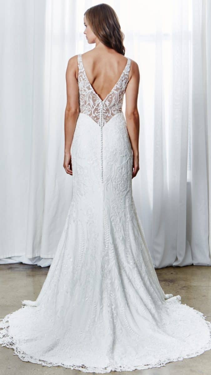 lace back wedding dress 