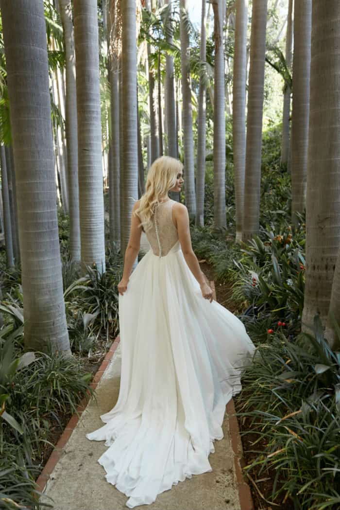 Lace back wedding dress