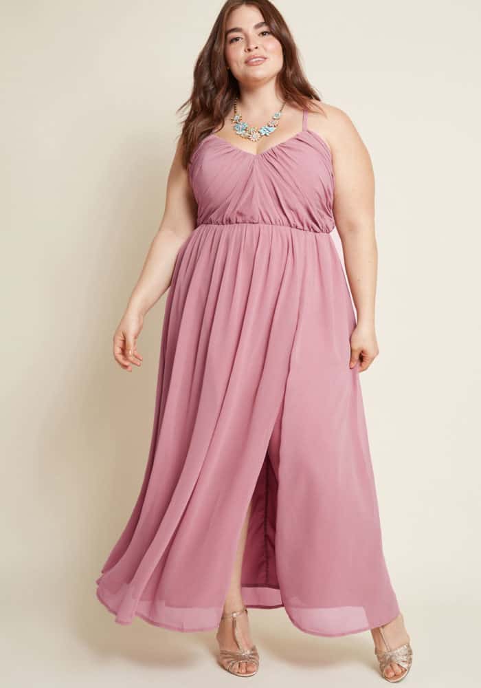 Plus size maxi dress for an August wedding guest