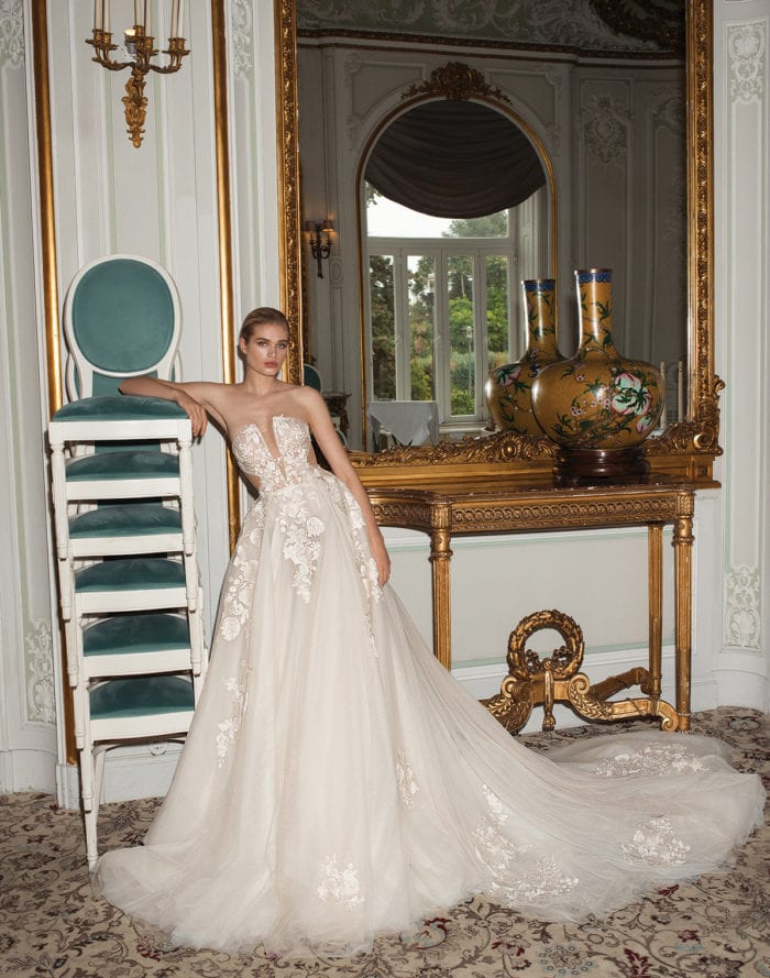 Querida , a strapless couture bridal gown by Galia Lahav