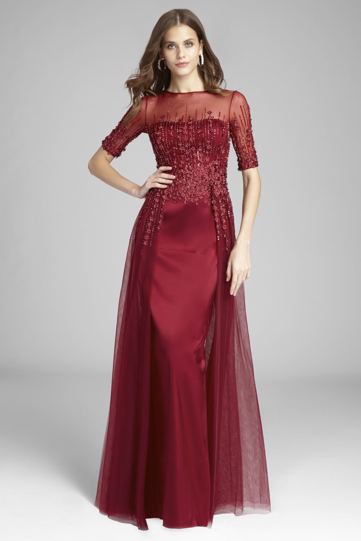 can the mother of the bride wear red