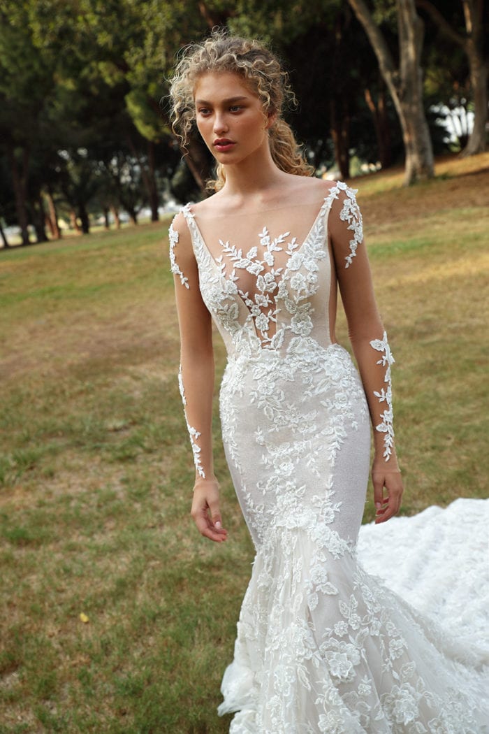 Mermaid lace long sleeve wedding dress