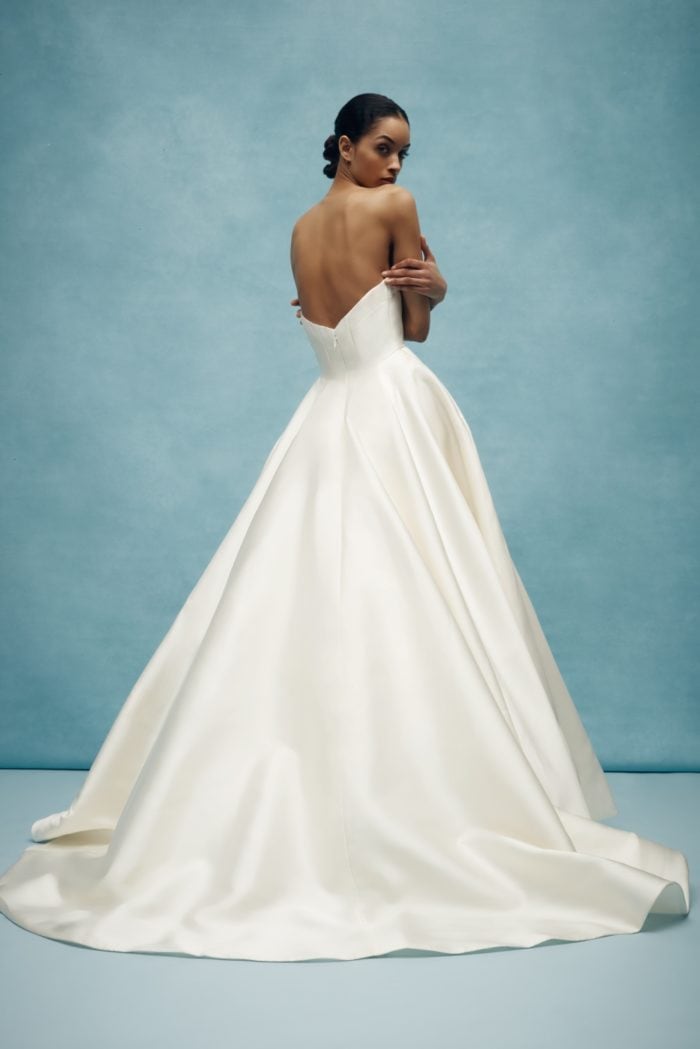 Classic strapless ballgown Anne Barge wedding dress