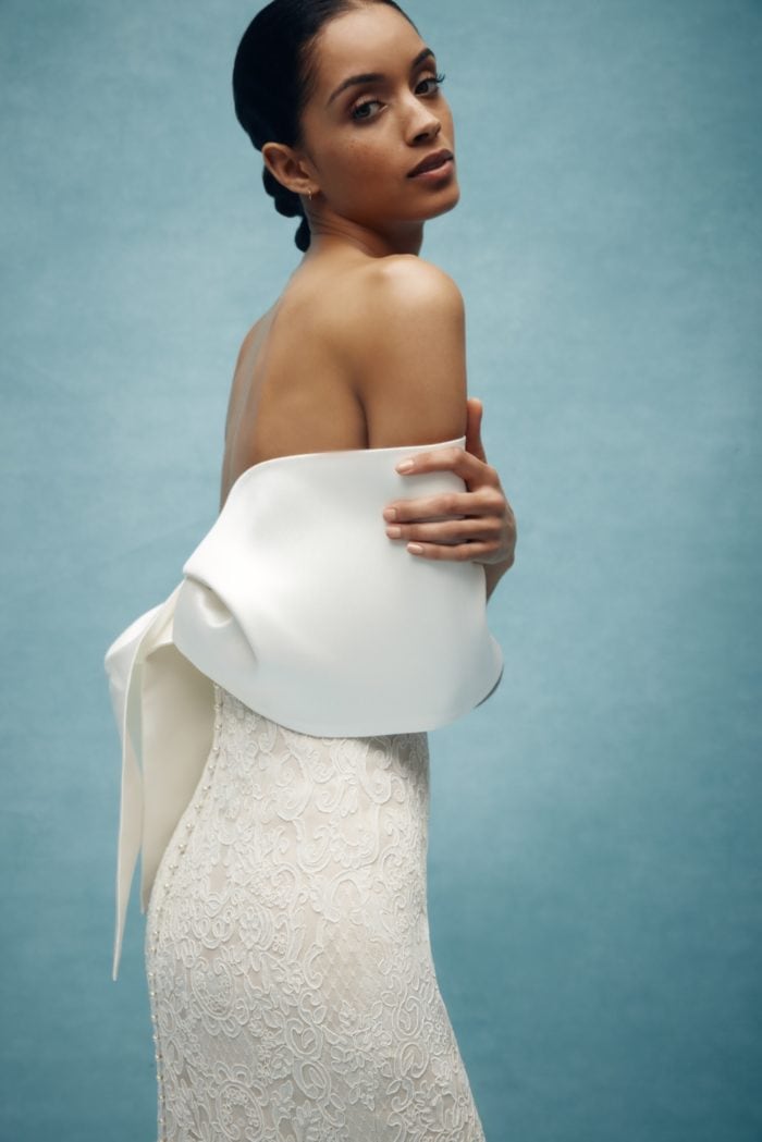 Bridal wrap from Anne Barge 2020