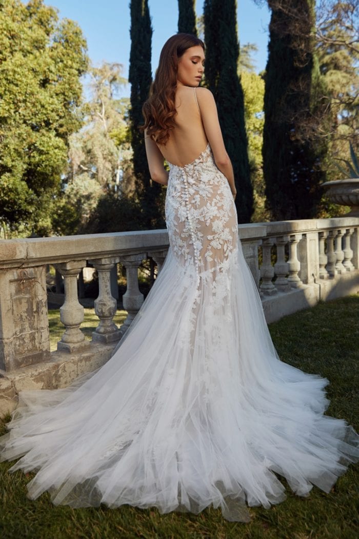 Tulle and lace open back bridal gown