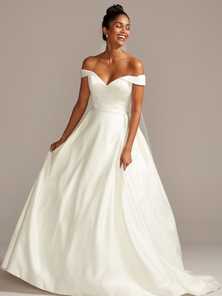 Beach Wedding Attire Ideas - Dress for the Wedding Beach Wedding Attire Ideas - Dress for the Wedding
