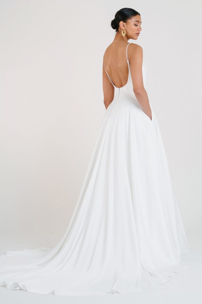 minimalist wedding dress with pockets