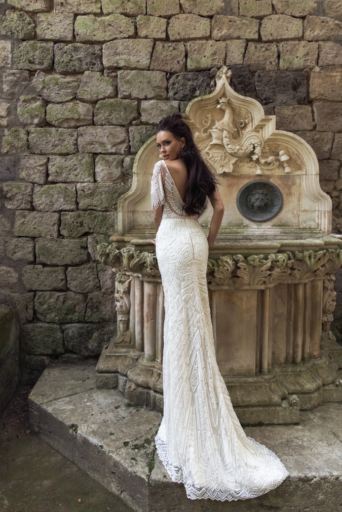 Wedding dress with open back